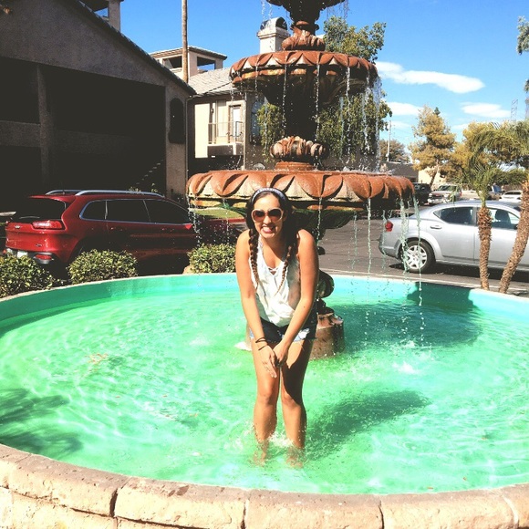 ❤️ Welcome to my closet 💋 - Picture 5 of 6